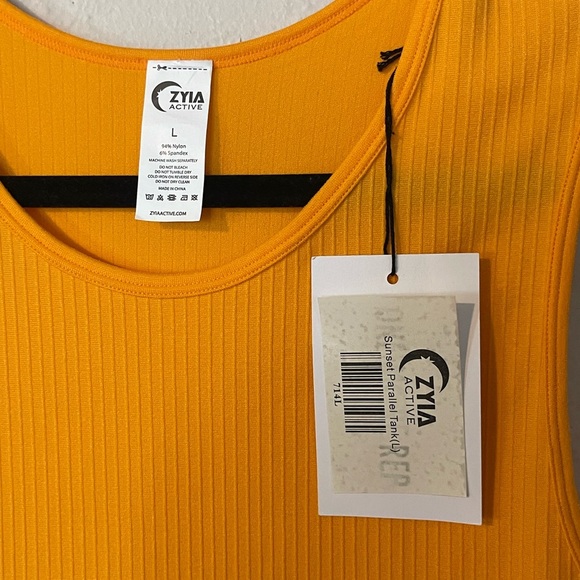 Zyia Women's Orange Ribbed Tank Top - Picture 3 of 4